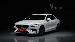 2021 Volvo S60 B5 Inscription, белый — фото 1