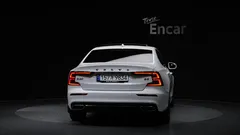 2021 Volvo S60 B5 Inscription, белый — фото 4