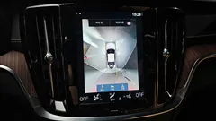 2021 Volvo S60 B5 Inscription, белый — фото 14