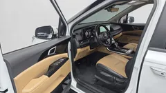 2023 Kia Carnival Diesel 9-Seater Prestige — фото 11