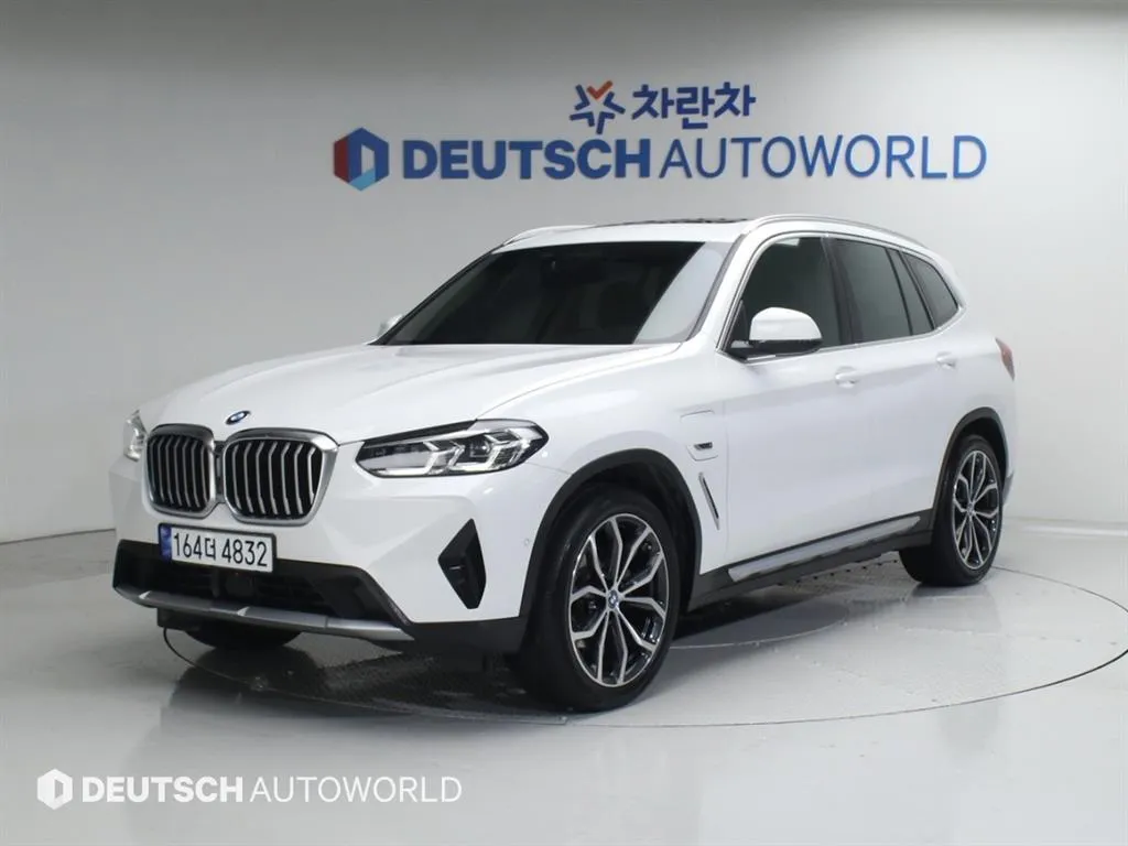 2022 BMW X3 xDrive 30e