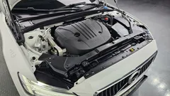 2022 Volvo S60 B5 Inscription, белый — фото 6