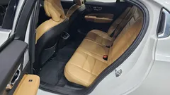 2022 Volvo S60 B5 Inscription, белый — фото 13