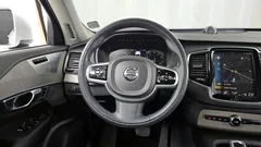 2022 Volvo XC90 B6 Inscription, белый — фото 13