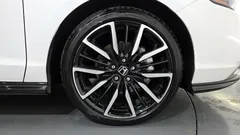 2023 Honda Accord 2.0 Hybrid Touring, белый — фото 5