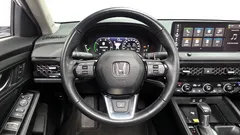2023 Honda Accord 2.0 Hybrid Touring, белый — фото 13