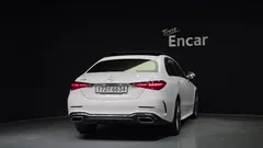 2022 Mercedes-Benz C-Class C300 AMG Line, белый — фото 4