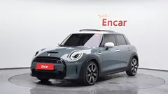 2023 Mini Cooper 5Door Multitione Edition — фото 13