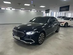 2023 Mercedes-Benz E-Class E350 4MATIC Exclusive — фото 1