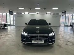 2023 Mercedes-Benz E-Class E350 4MATIC Exclusive — фото 3