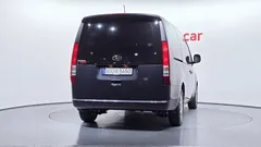 2023 Hyundai Staria Cargo 5-Seater — фото 4