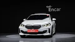 2024 BMW 1-Series 120i M Sports — фото 3
