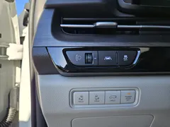 2023 Kia Carnival Gasoline 7-Seater Signature — фото 5