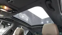 2024 BMW 5-Series 520i, белый — фото 19