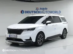2022 Kia Carnival Diesel 9-Seater Prestige — фото 3