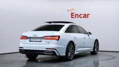 2022 Audi A6 45 TFSI Quattro Premium — фото 2