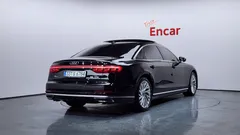 2021 Audi A8 55 TFSI Quattro LWB — фото 2