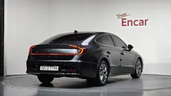 2022 Hyundai Sonata 2.0 — фото 2