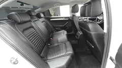 2022 Volkswagen Passat 2.0 TDI Prestige, белый — фото 12
