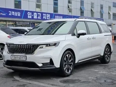 2022 Kia Carnival Diesel 9-Seater Signature — фото 2