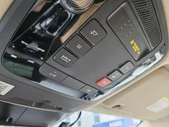 2022 Kia Carnival Diesel 9-Seater Signature — фото 18