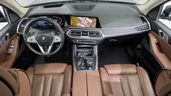 2022 BMW X7 xDrive 40i Design Pure Excellence 7-Seater — фото 7