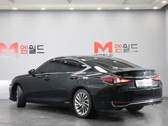 2021 Lexus ES Executive, чёрный — фото 4