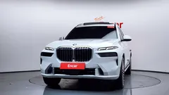 2023 BMW X7 xDrive 40d Design Pure Excellence 6-Seater, белый — фото 3