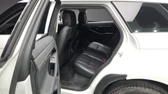 2022 Land Rover Range Rover Evoque P250 SE — фото 11