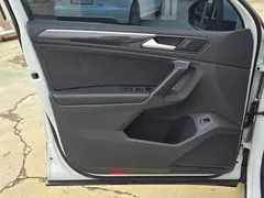 2021 Volkswagen Tiguan 2.0 TDI Prestige, белый — фото 10