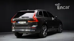 2022 Volvo XC60 B6 Inscirtion — фото 2