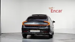 2022 Hyundai Sonata Premium Plus, серый — фото 4