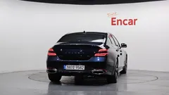 2022 Genesis G70 Gasoline 2.0T 4WD, 담녹색 — фото 4