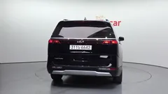 2022 Kia Carnival Diesel 9-Seater Prestige — фото 4