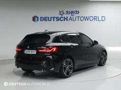 2023 BMW 1-Series 120i M Sports — фото 3