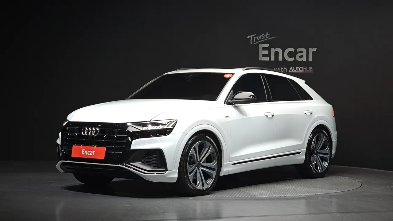 2023 Audi Q8 55 TFSI Quattro Premium