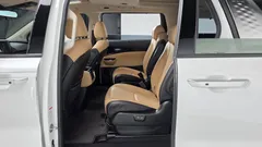 2022 Kia Carnival Diesel 9-Seater Signature — фото 12