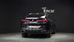 2022 BMW X6 xDrive40i M Sport — фото 4