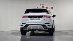 2021 Land Rover Range Rover Evoque P250 R-Dynamic SE, белый — фото 4