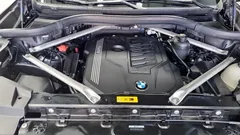 2022 BMW X5 xDrive 40i M Sport — фото 6