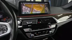 2022 BMW 5-Series 520i M Sport — фото 11
