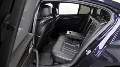 2022 BMW 5-Series 520i M Sport — фото 20