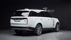 2023 Land Rover Range Rover P530 Autobiography, белый — фото 2