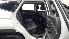 2022 Hyundai Tucson Premium 2WD, белый — фото 11
