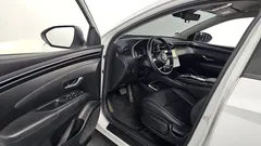 2022 Hyundai Tucson Premium 2WD, белый — фото 12