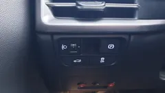 2023 Hyundai Grandeur 3.5 LPG 2WD (Taxi) — фото 10