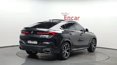 2022 BMW X6 xDrive40i M Sport, серый — фото 2