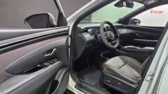 2022 Hyundai Tucson Inspiration 2WD, белый — фото 15
