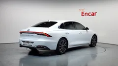 2022 Hyundai Grandeur 2.5 — фото 2