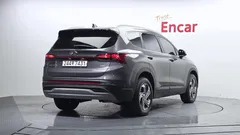 2022 Hyundai Santa Fe Gasoline 2.5T 4WD — фото 2